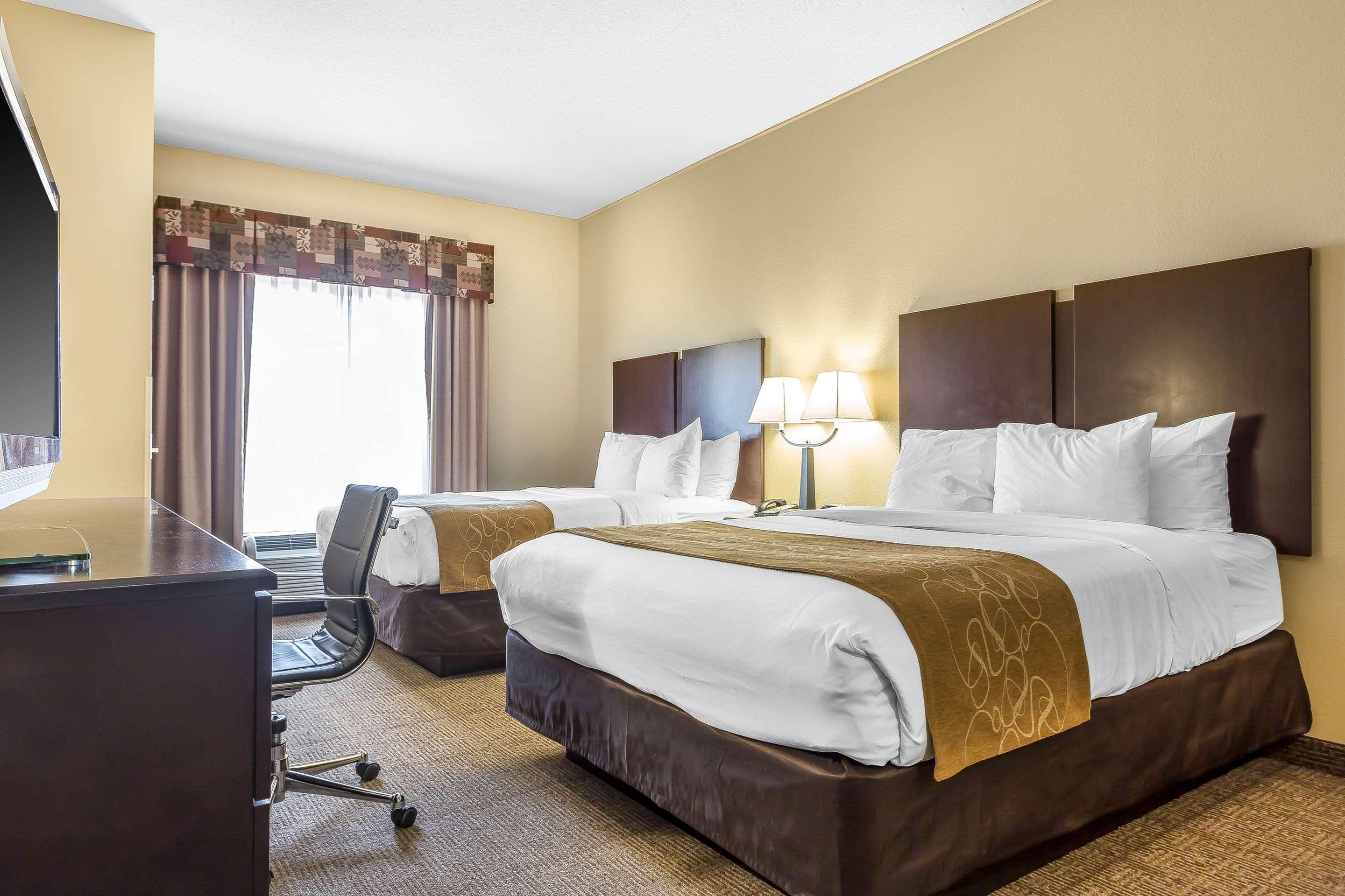 Comfort Suites Charleston West Ashley Εξωτερικό φωτογραφία