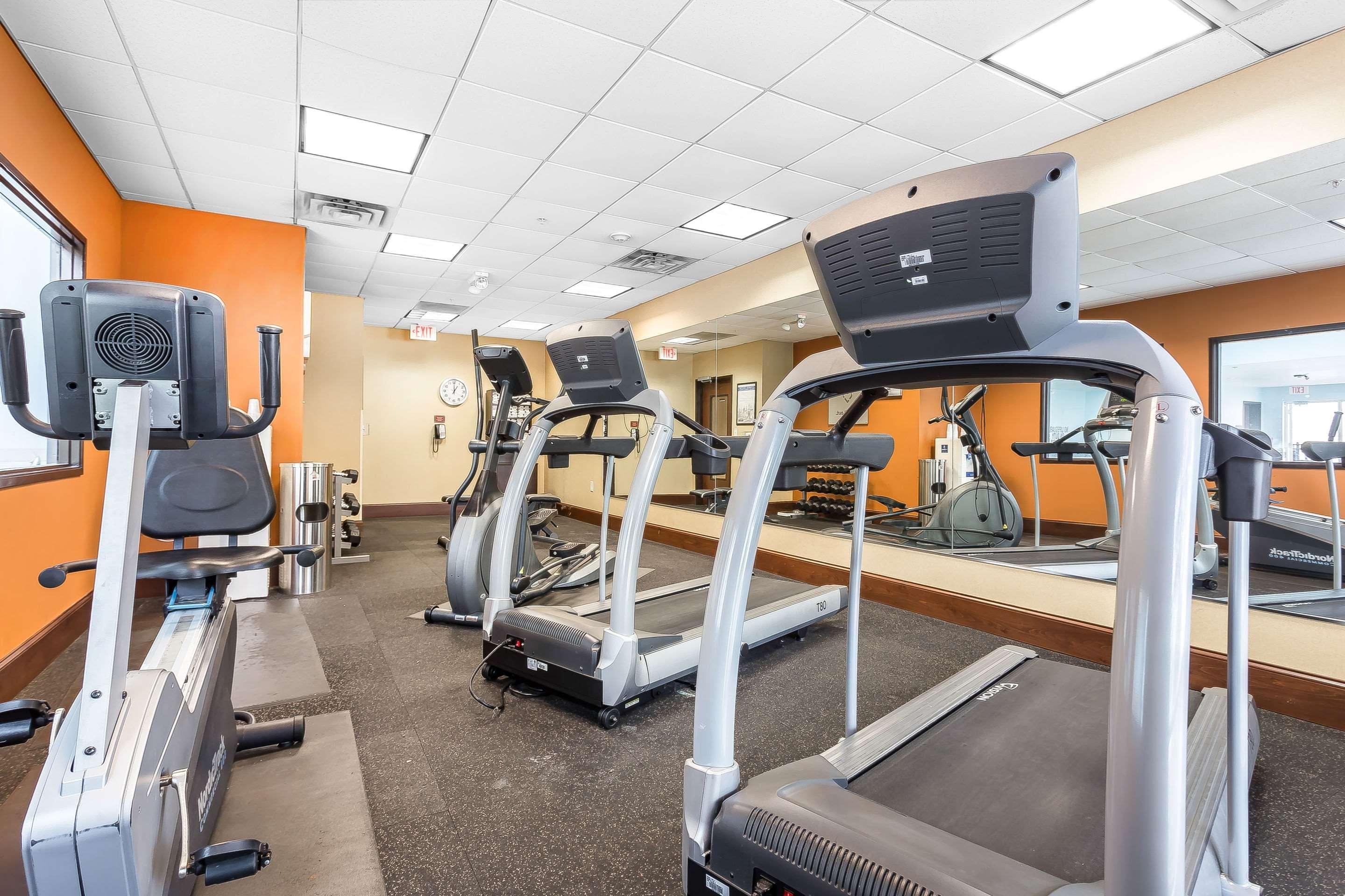 Comfort Suites Charleston West Ashley Εξωτερικό φωτογραφία