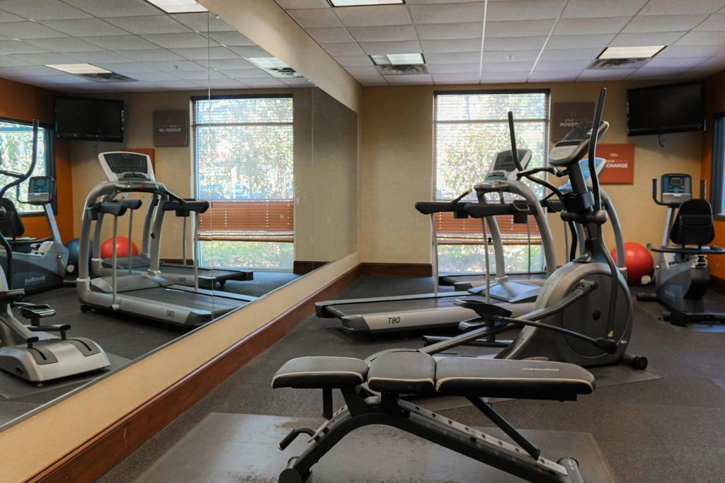 Comfort Suites Charleston West Ashley Εξωτερικό φωτογραφία