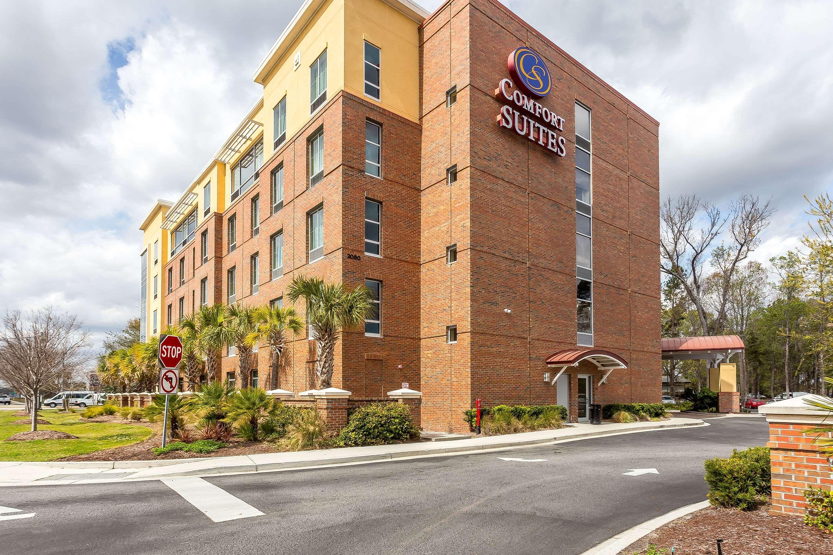Comfort Suites Charleston West Ashley Εξωτερικό φωτογραφία
