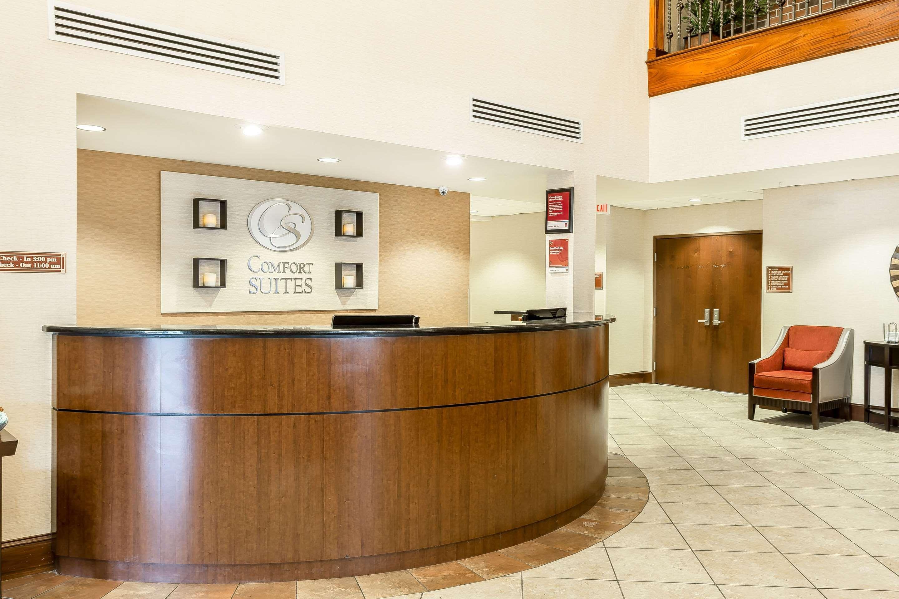 Comfort Suites Charleston West Ashley Εξωτερικό φωτογραφία