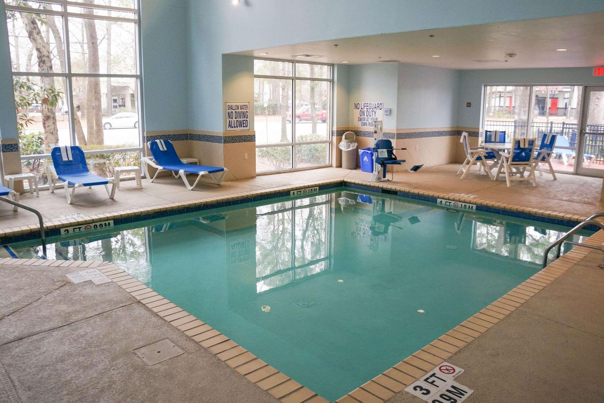 Comfort Suites Charleston West Ashley Εξωτερικό φωτογραφία