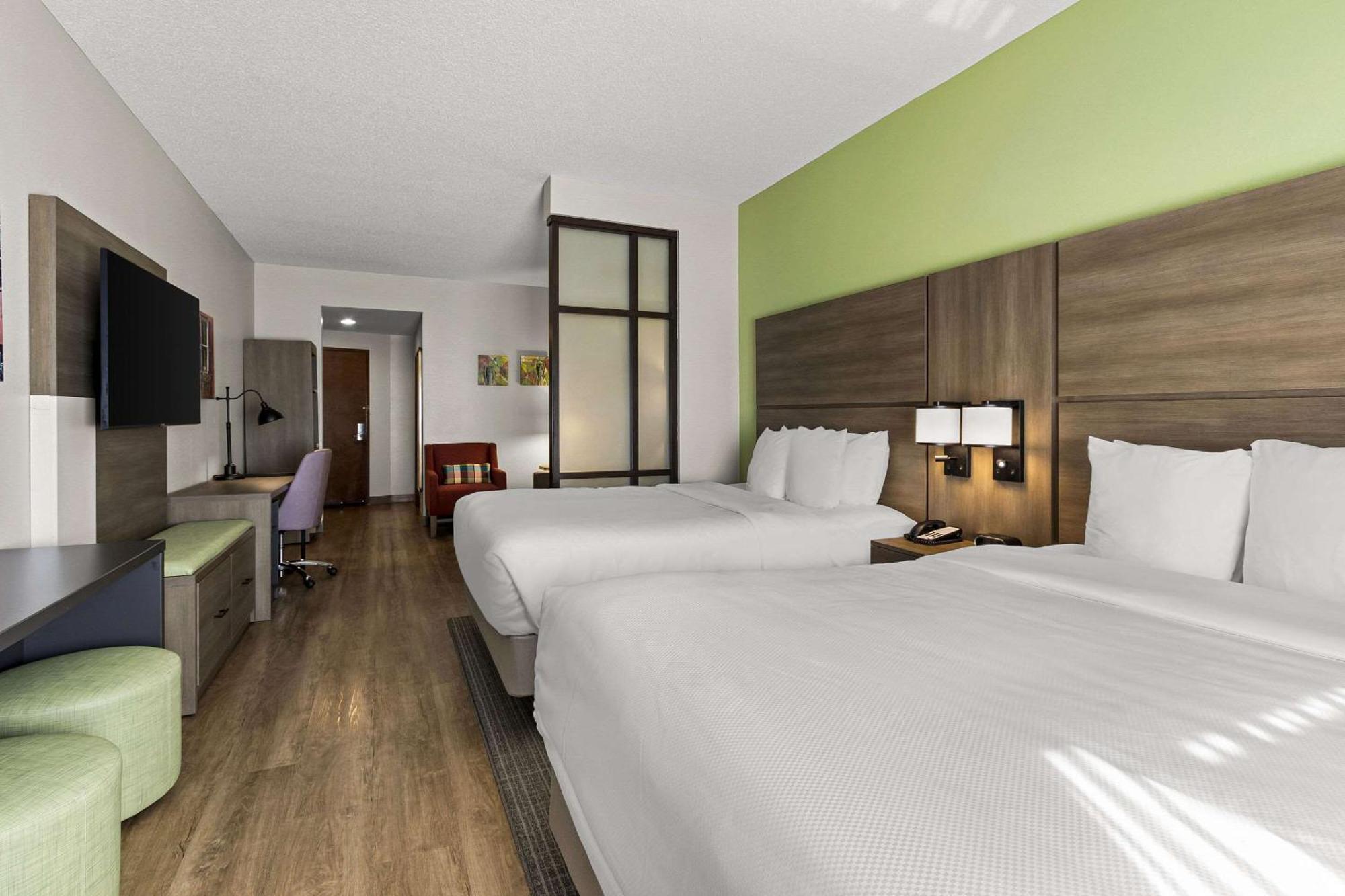 Comfort Suites Charleston West Ashley Εξωτερικό φωτογραφία