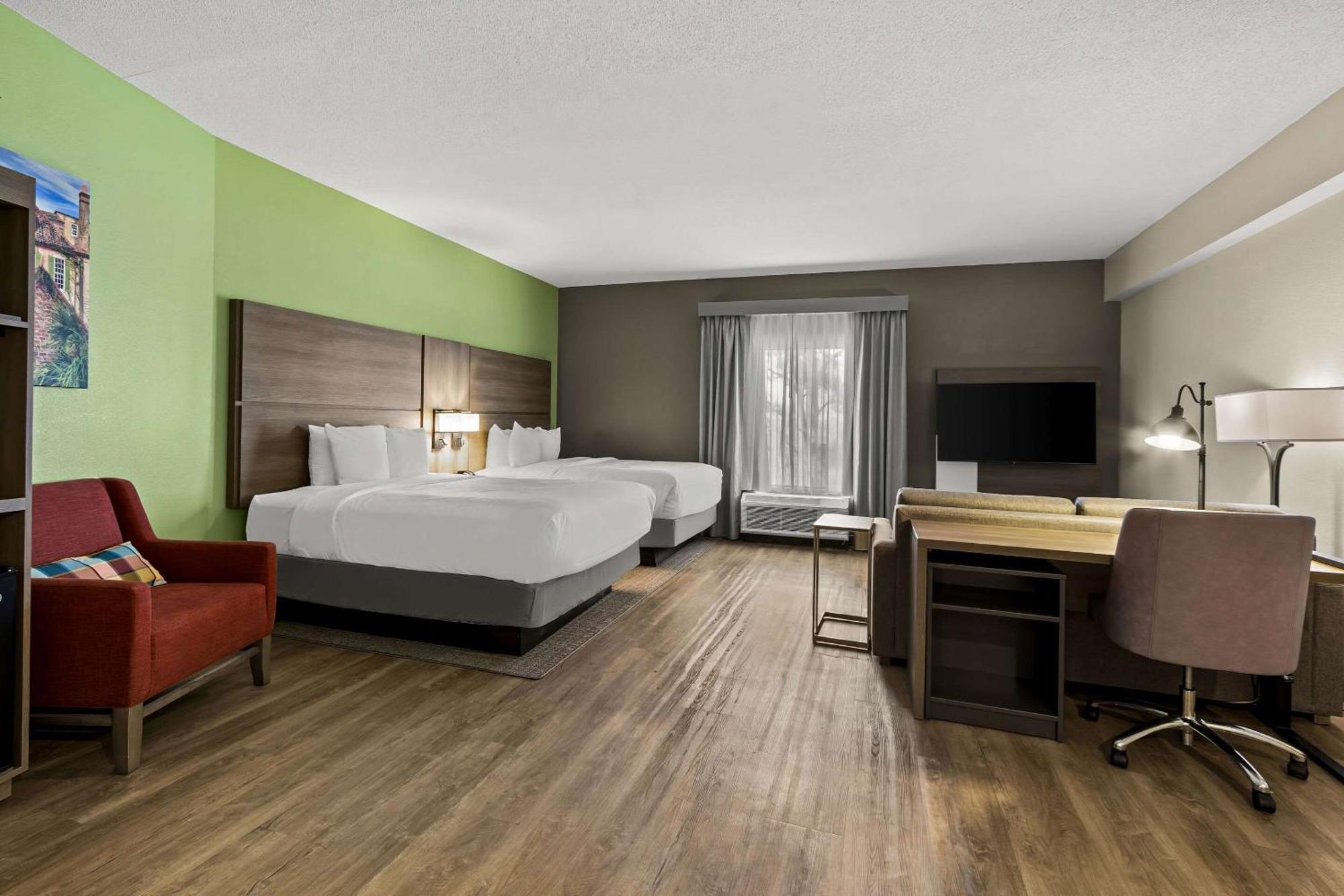 Comfort Suites Charleston West Ashley Εξωτερικό φωτογραφία